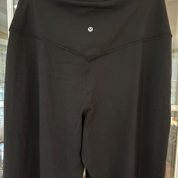 Lululemon Align Palazzo Pant Short Black Nulu High Rise Wide Leg Size 12 Yoga - Picture 6 of 16